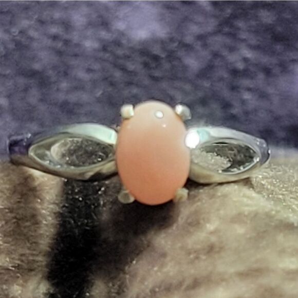 Oregon Peach Opal Solitare Ring Size 6 - Picture 3 of 13